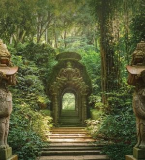 Forest Walk Villa hidden garden